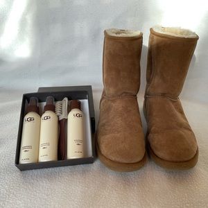 UGG Boots (Tan Sheepskin)